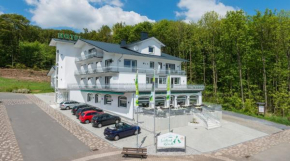 Отель Landhotel Kristall, Бад-Мариенберг